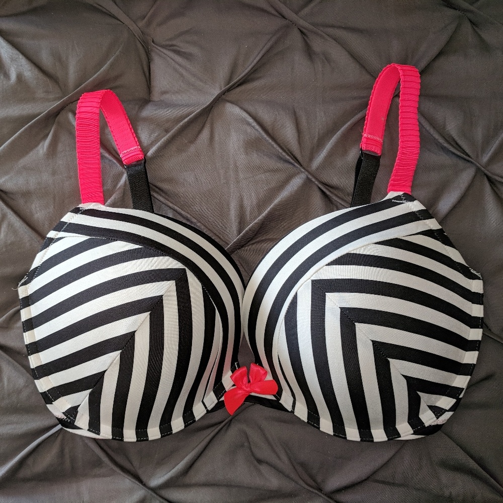 Victoria Secret Dream Angel Multiway Bra 36DD NWOT